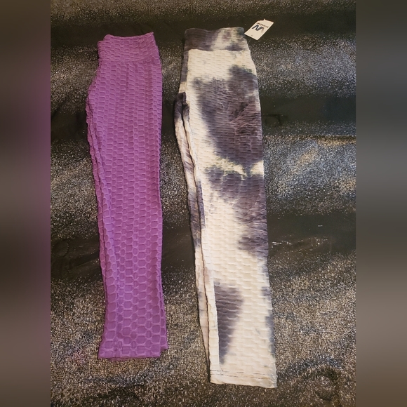 2 large pair of TikTok leggings - Picture 2 of 2